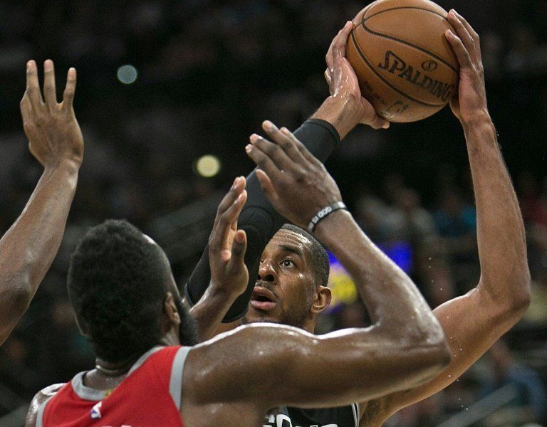 Los Spurs dan un golpe sobre la mesa en la NBA