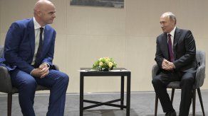 Ex funcionaria FIFA: Dirigentes “violan” normas de conducta