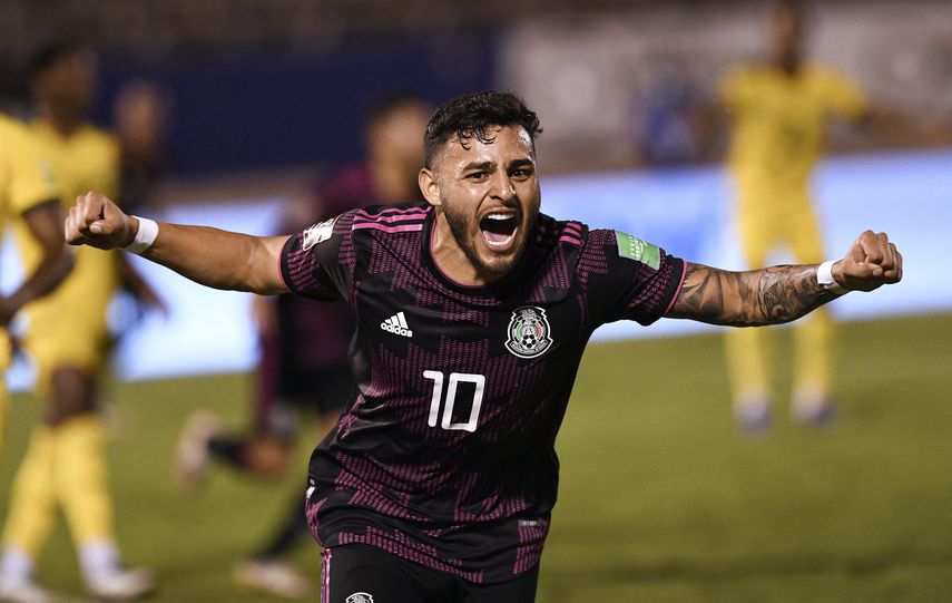 Eliminatorias: México sufrió pero venció de visita a Jamaica