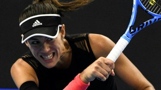 Muguruza bate a Kumkhum y jugará las semifinales en Hong Kong