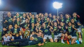 Natalia Mills y Kenia Rangel