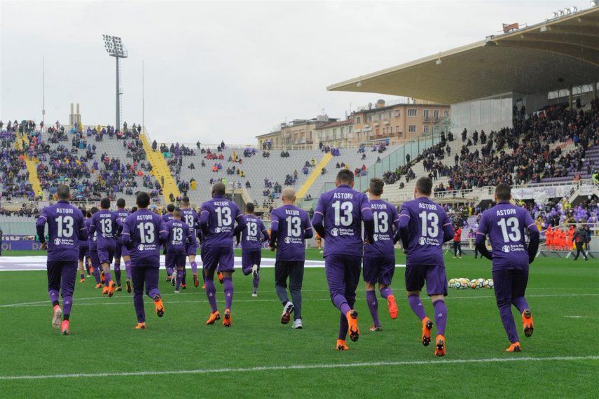 Emotiva victoria de la Fiorentina en la despedida a su capitán Davide Astori