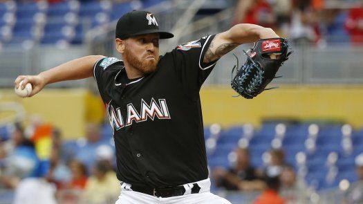 Marlins vence a Bravos, Johan Camargo de 3-1.