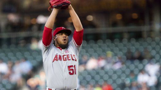 Jaime Barría se apuntó la victoria ante los Dodgers