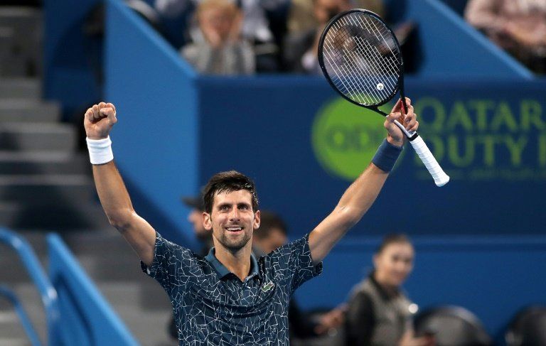 Djokovic sufre para pasar a segunda ronda en Doha