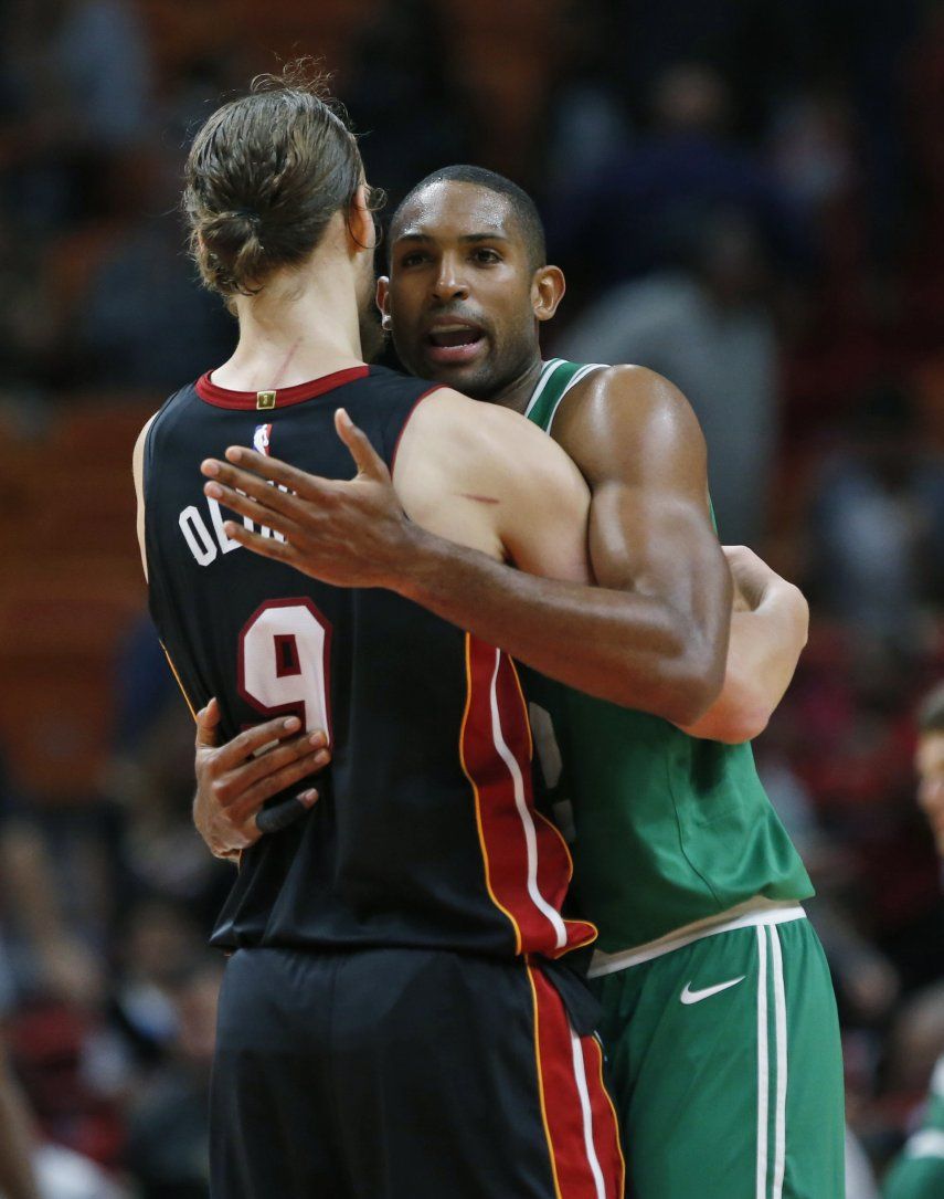 Irving brilla al final y Celtics se imponen a Heat