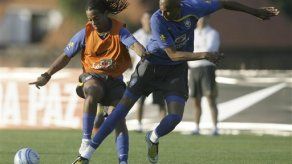 Mundial: Brasil saldrá a atacar a Chile