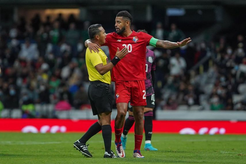 Eliminatorias Concacaf: Árbitros del partido Estados Unidos - Panamá