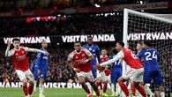 Arsenal superó al Chelsea y consolidó su liderato en la Premier League Arsenal superó al Chelsea y consolidó su liderato en la Premier League