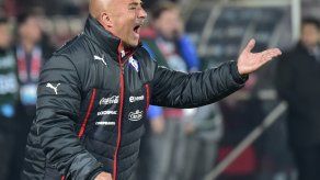 Sampaoli: Sanción a Jara es peligroso precedente