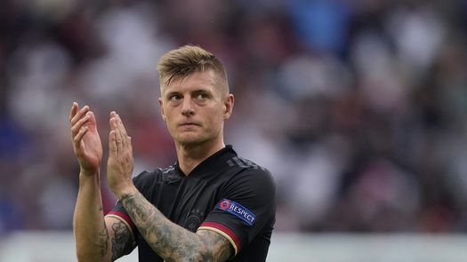 Toni Kroos y Manuel Neuer vuelven a la selección de Alemania