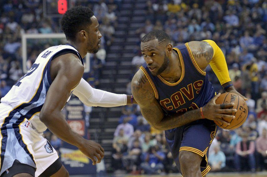 Irving lidera ataque de Cavaliers en triunfo ante Grizzlies