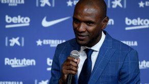 El Barcelona cesa a Eric Abidal como director deportivo
