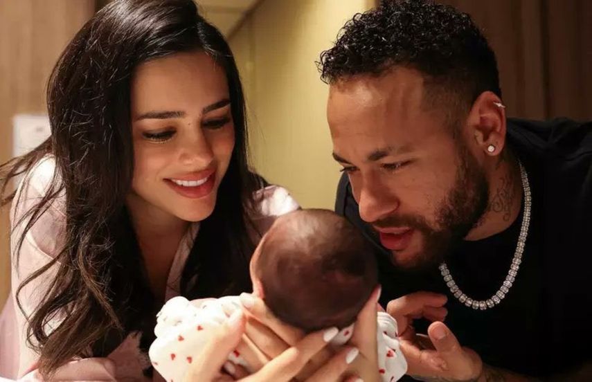 Pareja de Neymar y su hija fueron víctimas de intento de secuestro