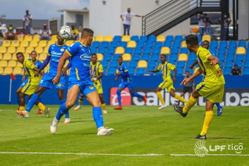 LPF: CD Universitario - Herrera FC