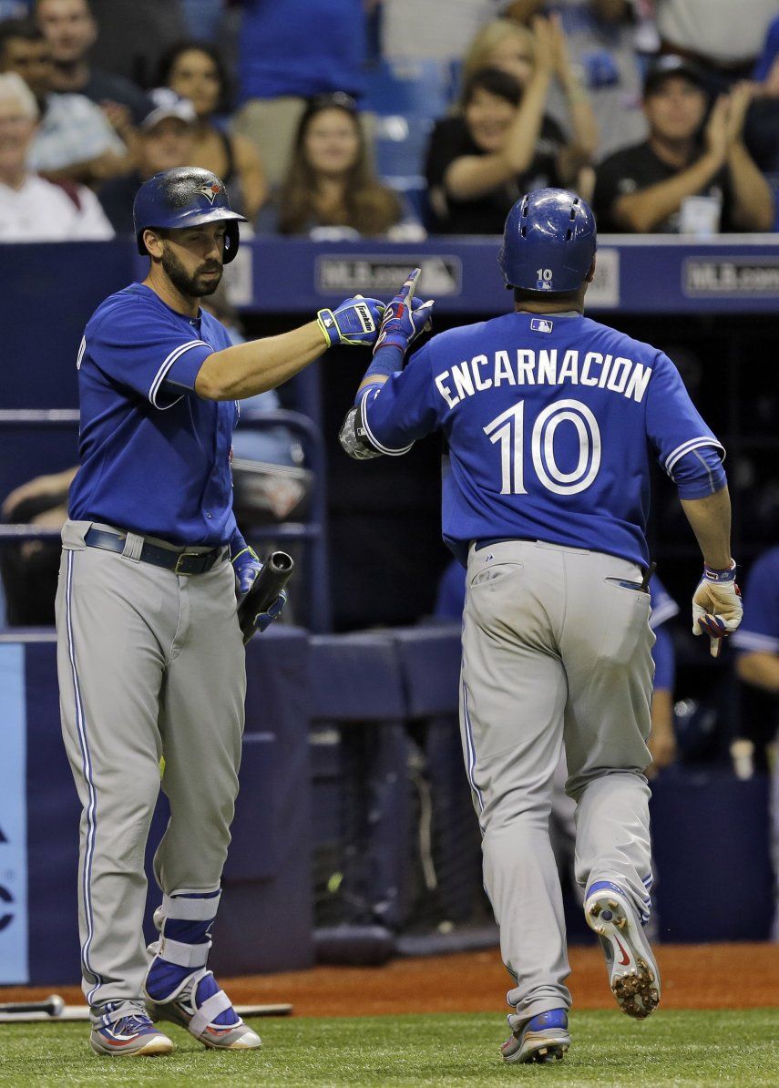 Tulowitzki regresa a la alineación de Azulejos con dos hits