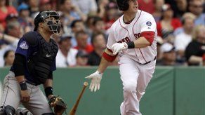 Lackey domina en victoria de M. Rojas ante Rockies