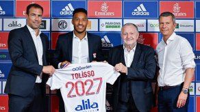 El Lyon oficializa la vuelta de Tolisso