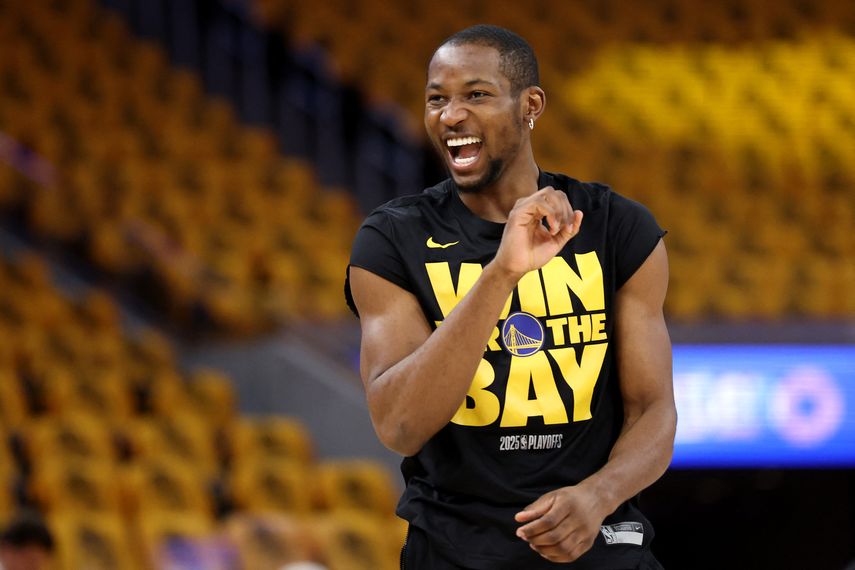 NBA: Jonathan Kuminga acepta contrato con los Warriors