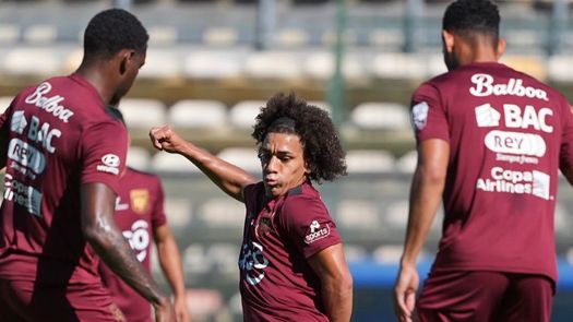 Posible alineación de la selección de Panamá Posible alineación de la selección de Panamá