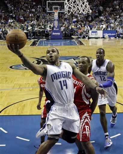 NBA: Magic 102, Rockets 87; Howard logra 20 rebotes