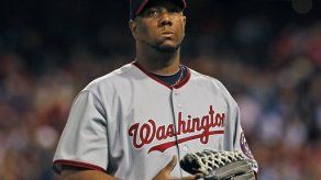 Liván Hernández luce al bate ante Filis; Santana frena a Azulejos