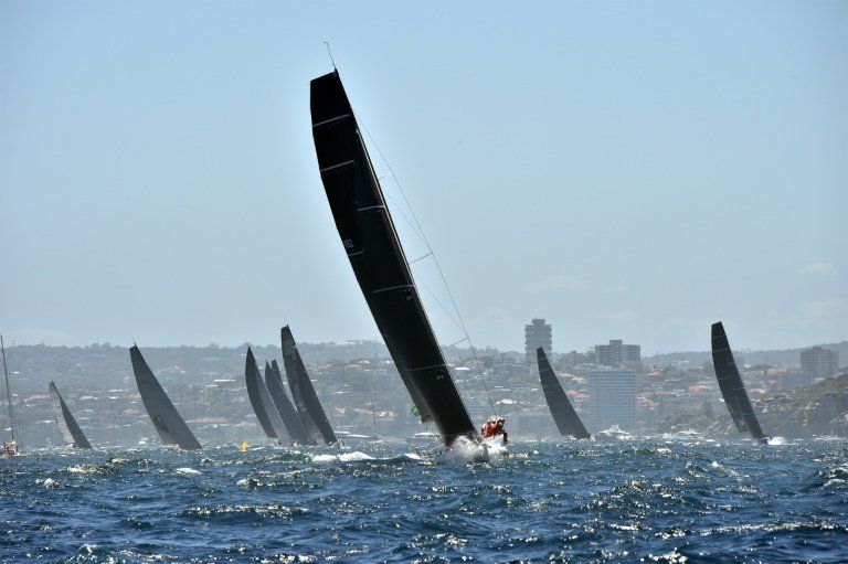 Wild Oats XI gana su novena regata Sídney-Hobart, un récord