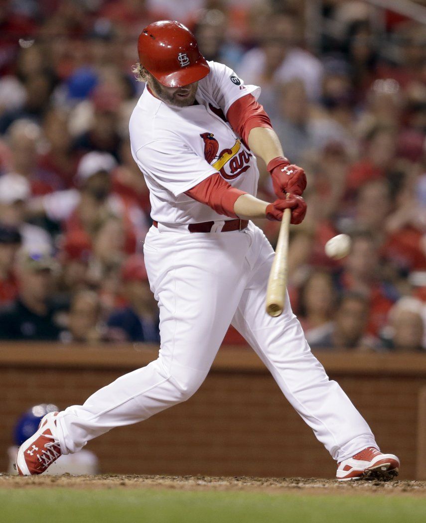 Cardenales remontan y vencen otra vez a Cachorros