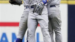 Piloto de Mellizos gana tras motivar alboroto por expulsión