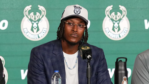 NBA: Bucks presentaron al pívot Myles Turner