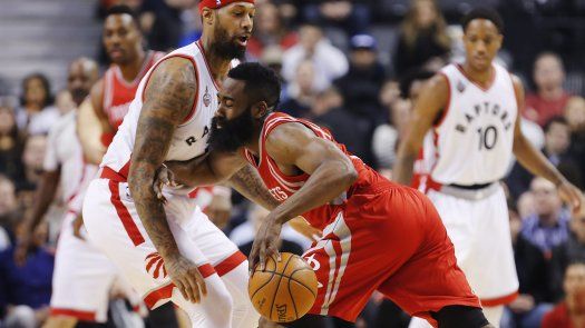 Rockets cortan a Raptors la buena racha en casa