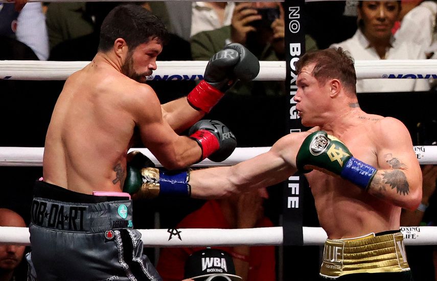 Canelo Álvarez venció a Ryder y retiene el título mundial de los supermedianos&nbsp; Foto: AFP&nbsp;