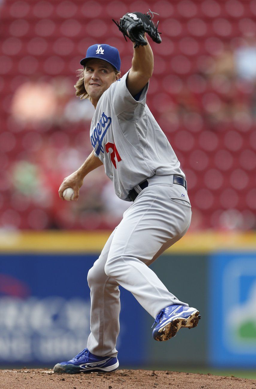 Dodgers barren serie contra Rojos