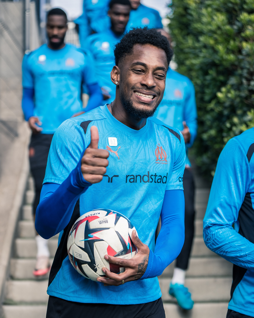 Michael Amir Murillo sale titular ante el Rennes