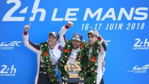 Alonso se felicita por un día importante, quizá histórico tras ganar 24 Horas de Le Mans