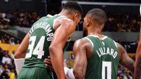 NBA: Damian Lillard brilla en su debut con Bucks ante Lakers