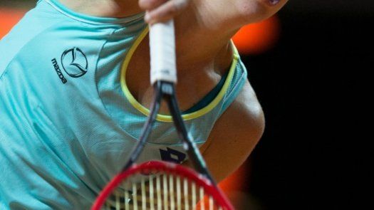 Carla Suárez y Garbiñe Muguruza debutan con triunfo en el Abierto de Madrid