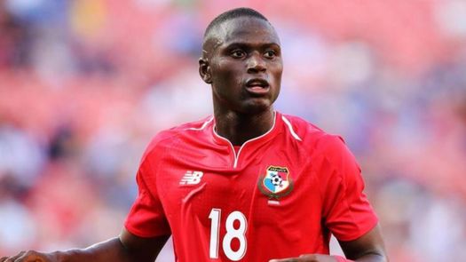 Abdiel Arroyo es baja con la selección de Panamá por COVID-19