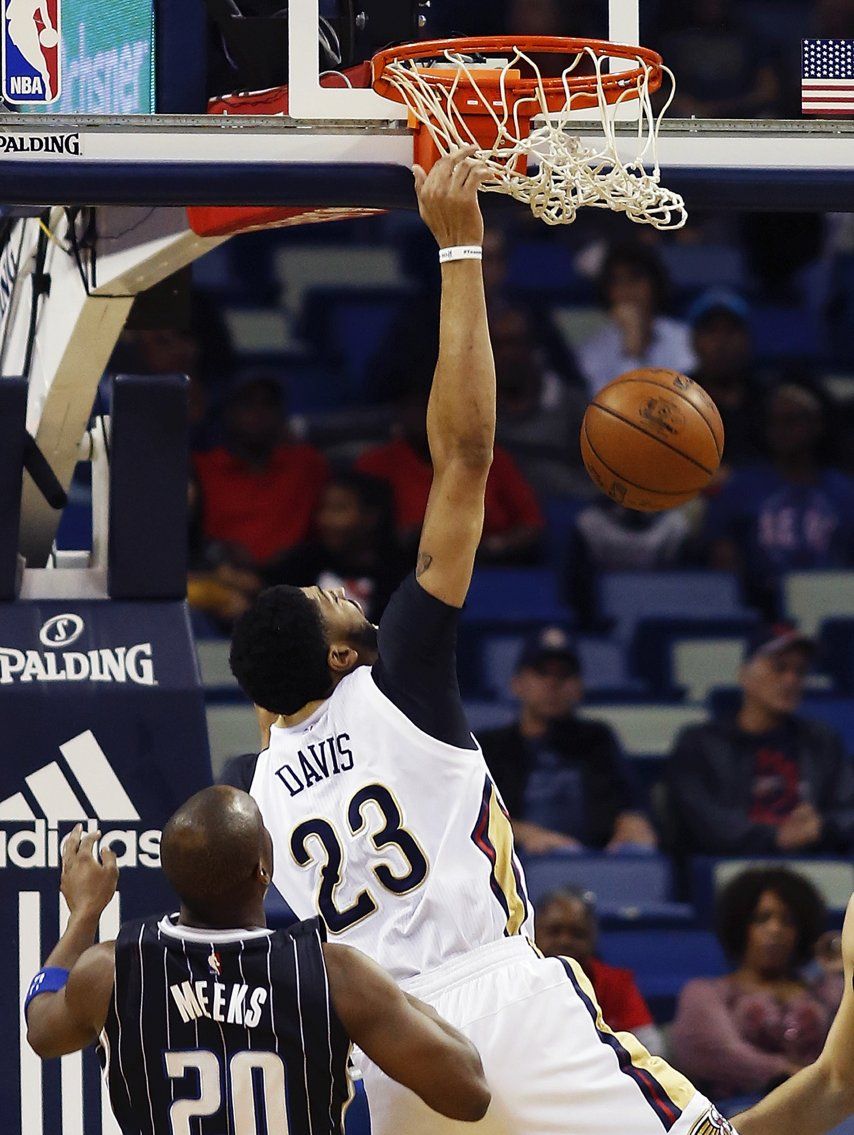 Anthony Davis anota 21 y Pelicans despachan a Orlando