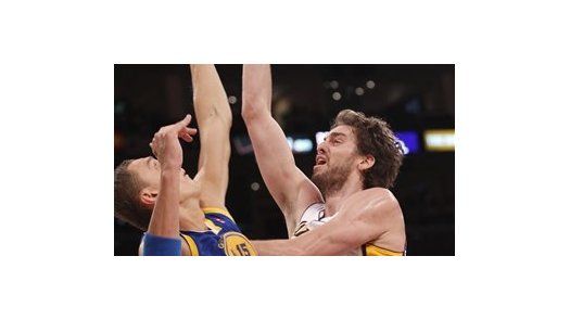 NBA: Lakers 107, Warriors 83; Lakers continúan invictos