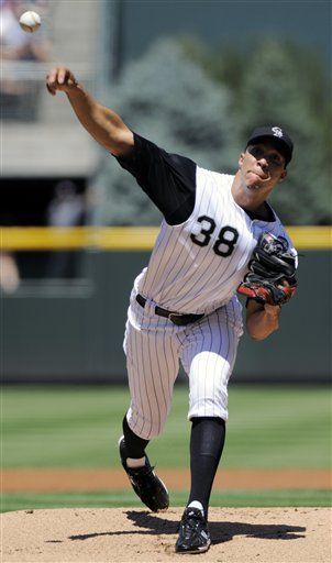 MLB: Rockies 6, Gigantes 1; 17mo triunfo de Jiménez