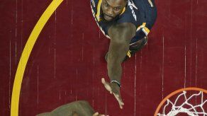 LeBron y Cavs escapan con victoria 109-108 ante Pacers