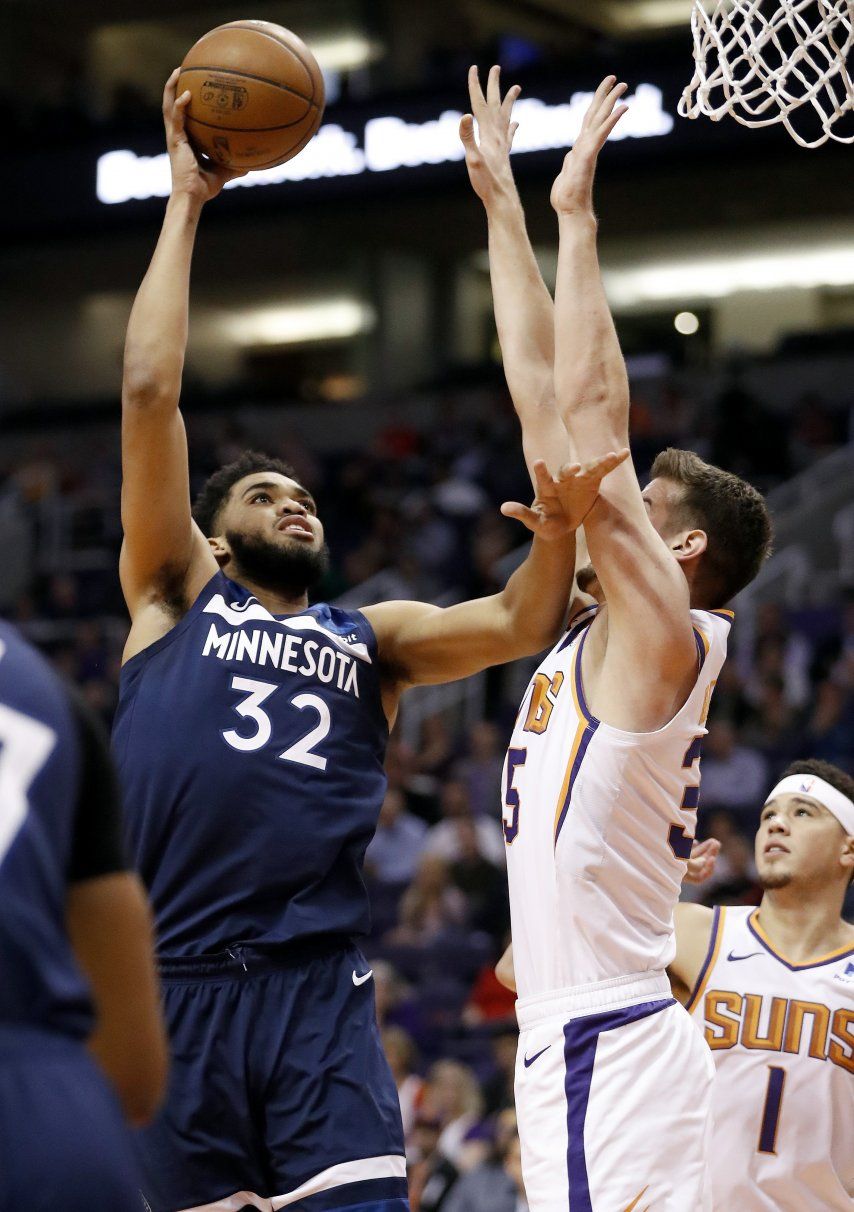 Doble-doble de Towns lleva a Timberwolves a paliza ante Suns
