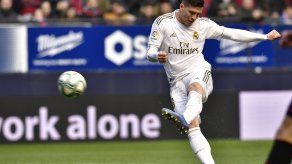 Real Madrid golea y se afianza en liderato de España
