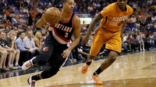 Trail Blazers vencen 87-81 a Suns