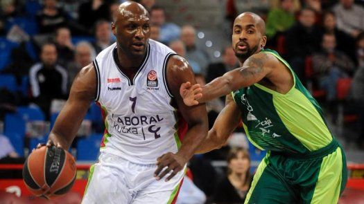 Lamar Odom, lesionado, deja el Baskonia 21 días después de llegar