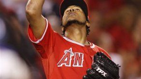 Ervin Santana logra segundo juego completo contra Azulejos