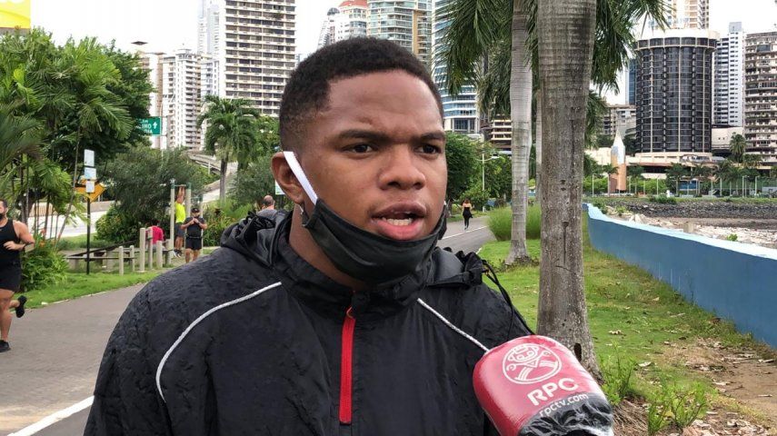 El “LittleJames” Arboleda aprovecha la apertura del bloque dos