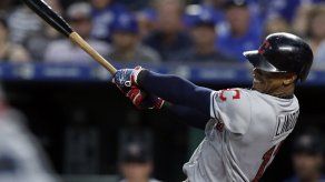 Lindor pega grand slam e Indios arrollan 9-3 a los Reales