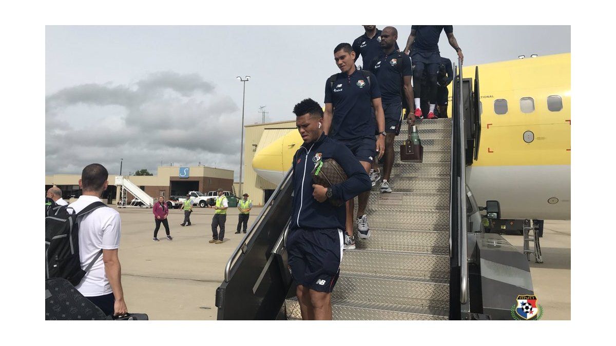 Selección nacional llegó a Kansas City para enfrentar a Estados Unidos